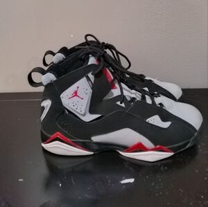 Nike Air Jordan True Flight GS Black Varsity Red Wolf Grey Sz 6.5y / Women's 8